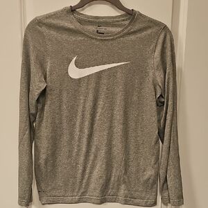 Nike Heather Gray Long Sleeve Tee